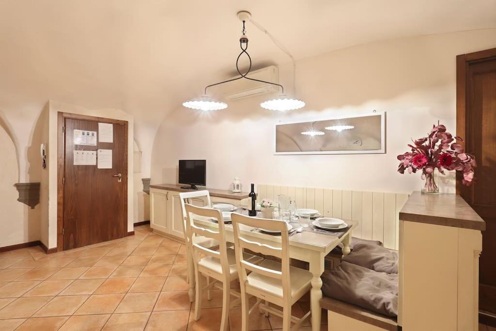 Romantica Suite Firenze 2 Cls Central Market & Dome ภายนอก รูปภาพ