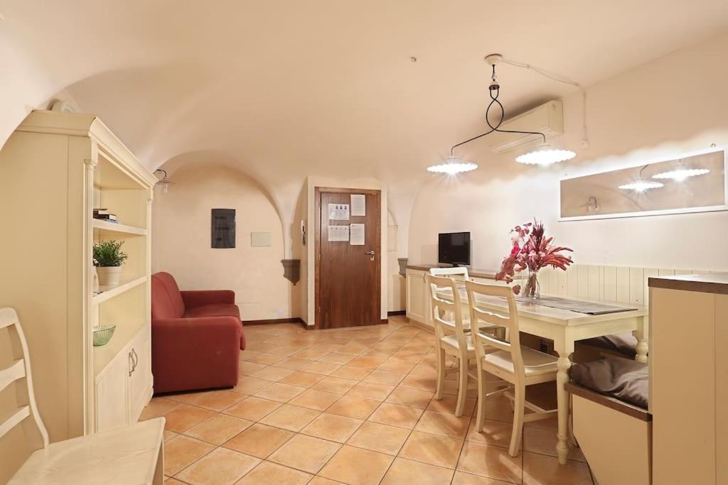 Romantica Suite Firenze 2 Cls Central Market & Dome ภายนอก รูปภาพ